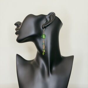 Green Beaded Drop Earrings - Elegant Women Jewelry
